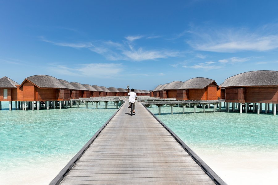 Anantara_Dhigu_Maldives_Resort_Guest_Room_Over_Water_Suites.jpg