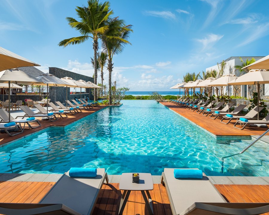 Anantara_Iko_Mauritius_Resort_4x5.jpg