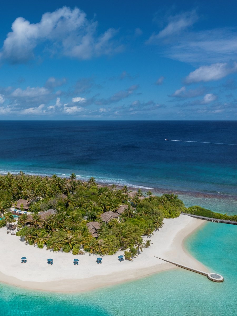 Naladhu_Private_Island_Maldives_3x4.jpg